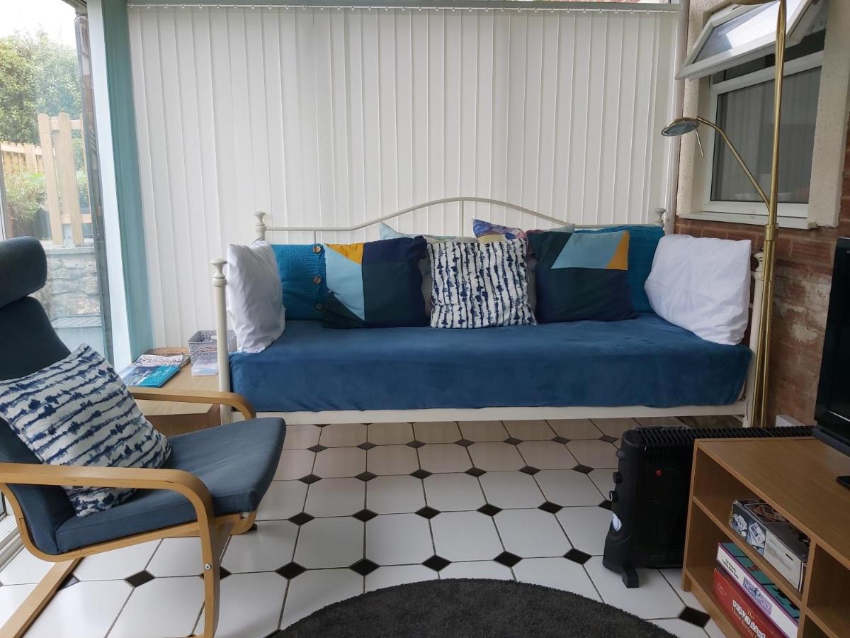ניוטון אבוט Garden Apartment מראה חיצוני תמונה